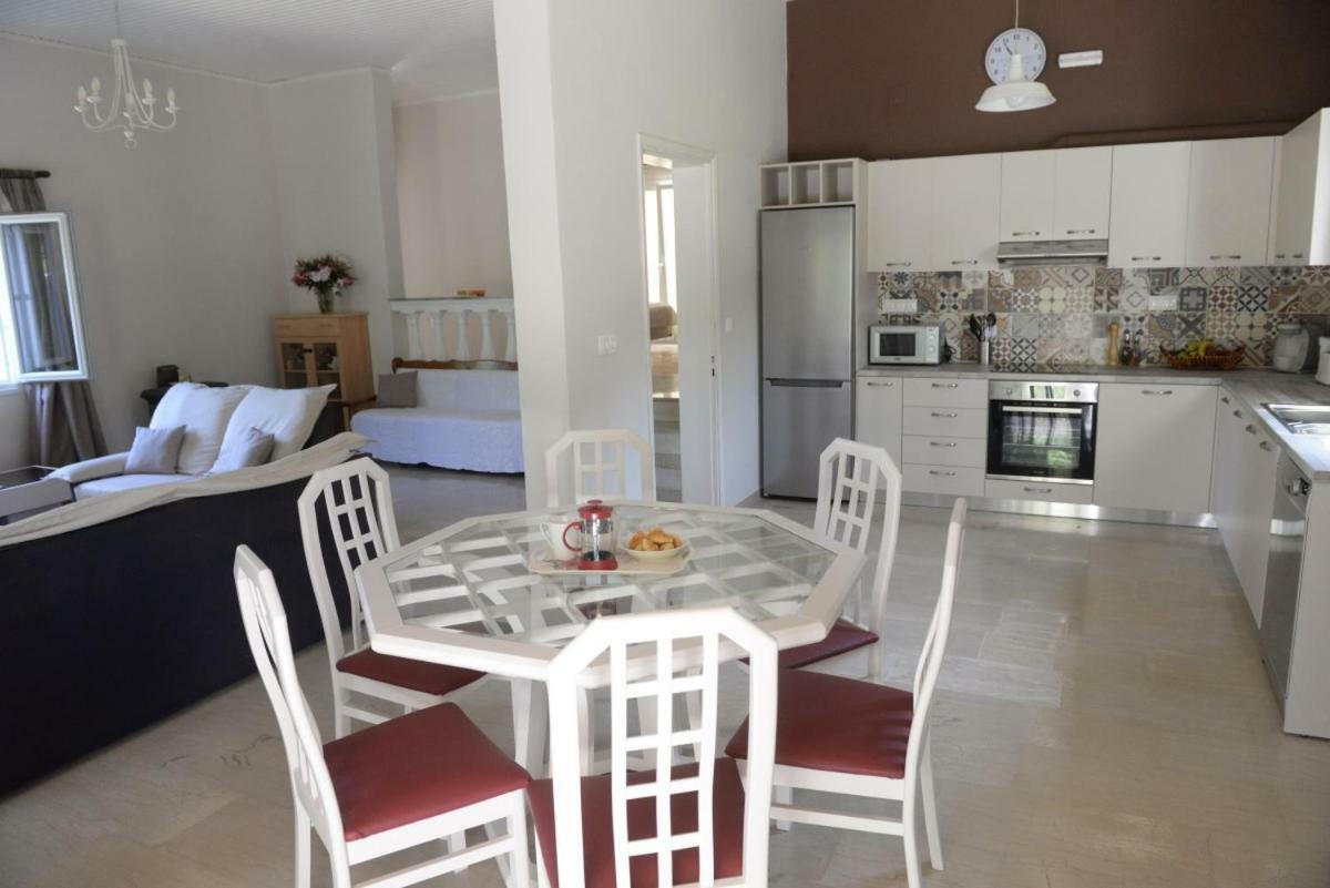 The Olive Grove House Kassiopi Exterior foto