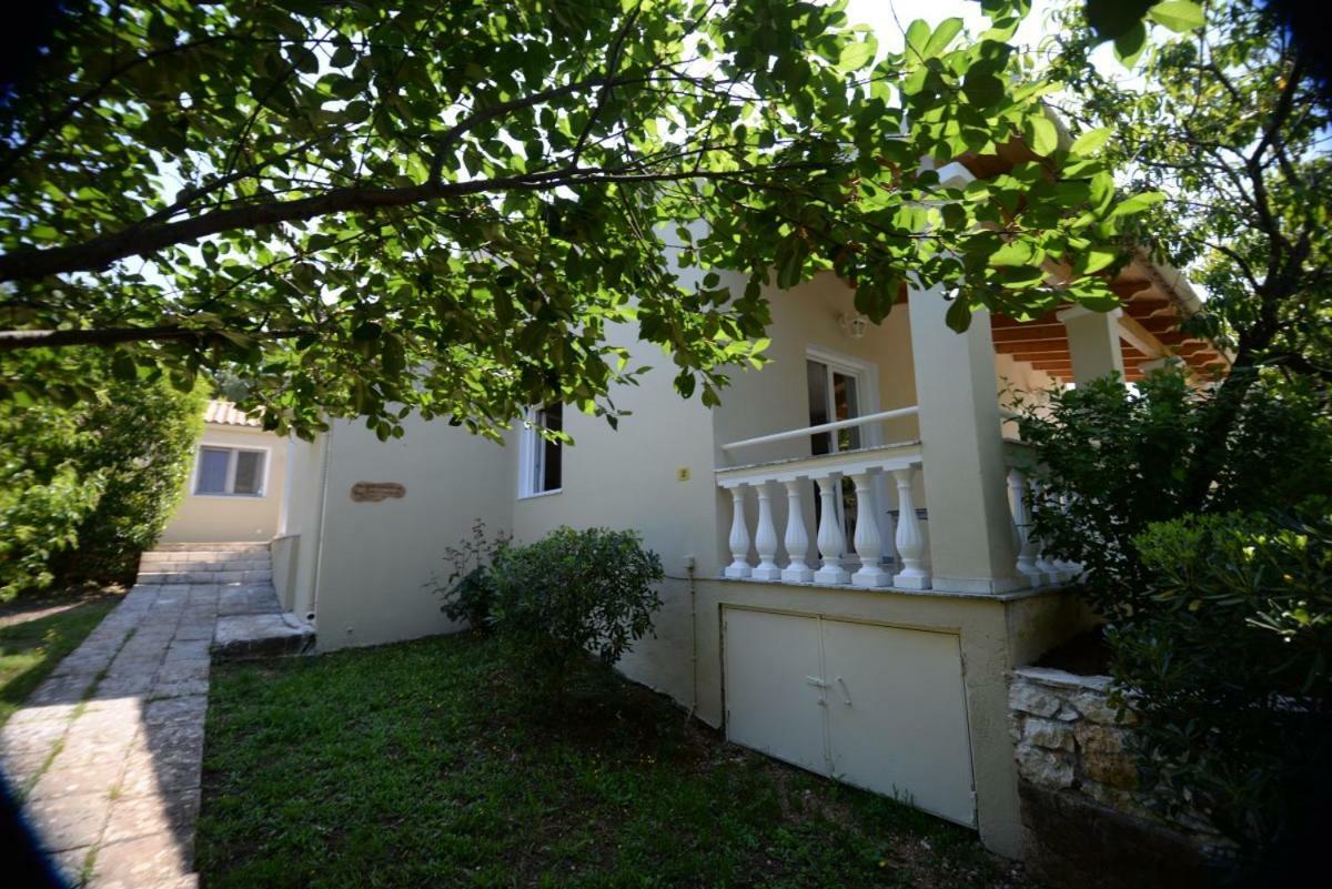 The Olive Grove House Kassiopi Exterior foto