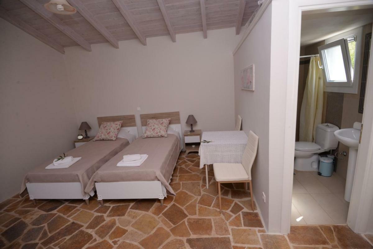 The Olive Grove House Kassiopi Exterior foto